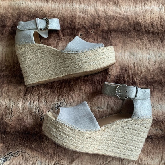 Marc Fisher Alida Ankle Strap Espadrille Wedge Sandal - Picture 2 of 10